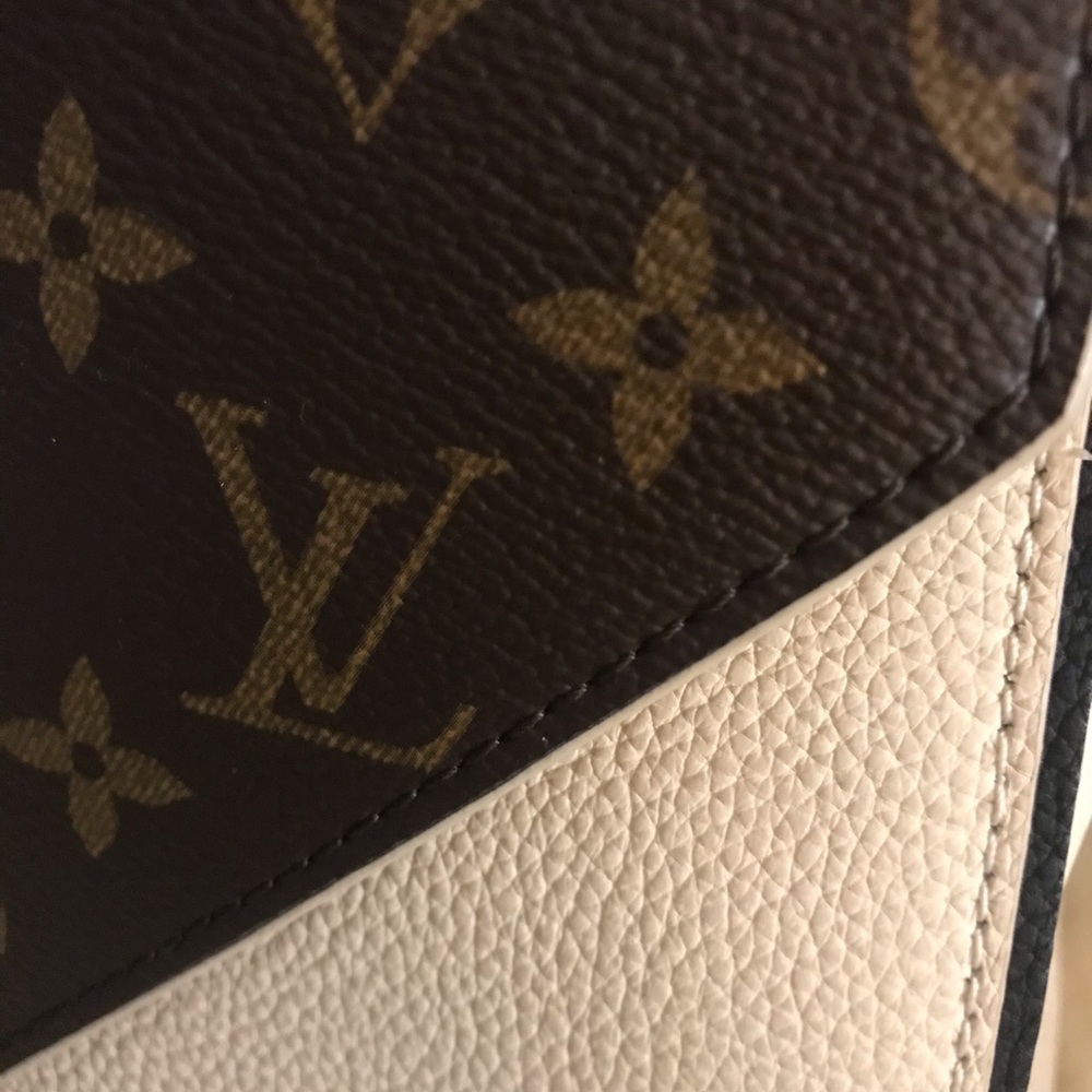 Double V ❤️❤️❤️ - Picture 12 of 16